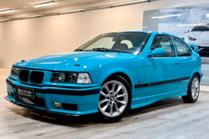 BMW 320i COMPACT DRIFT