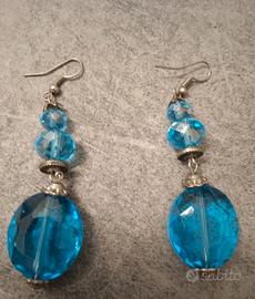 Orecchini pendenti celesti 