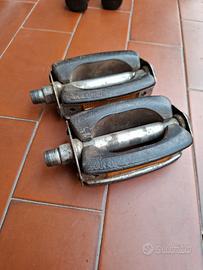 pedali per bici