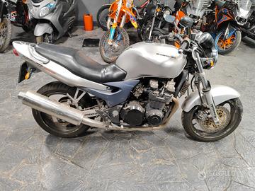 Kawasaki ZR 7S