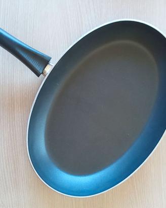 padella ovale Ballarini