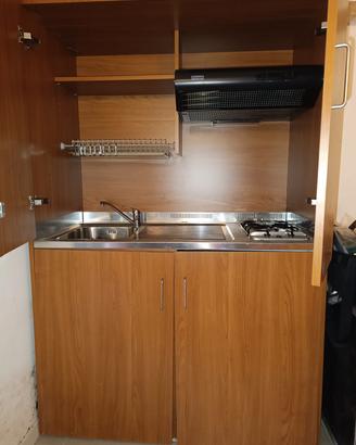 cucina monoblocco a scomparsa