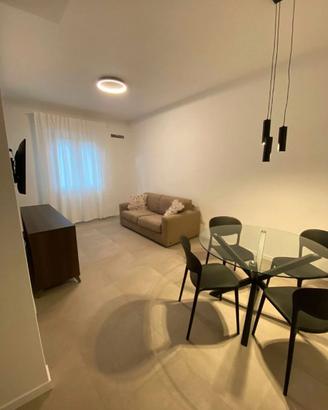 Bivani ristrutturato e arredato – Zona Sampolo
