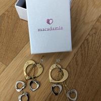 Orecchini Macadamia pendenti con cuori