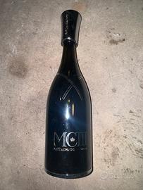 Bottiglie vuote champagne