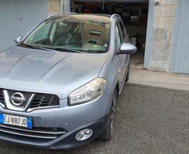 NISSAN Qashqai 7 posti 4x4
