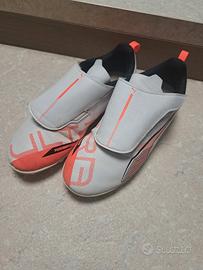 3 paia di scarpe calcio/calcetto bambino numero 36