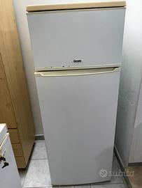 Frigo frigorifero con congelatore misure in foto