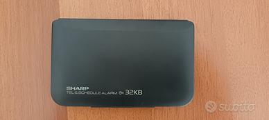 Agendina elettronica Sharp EL-6490 (32KB)