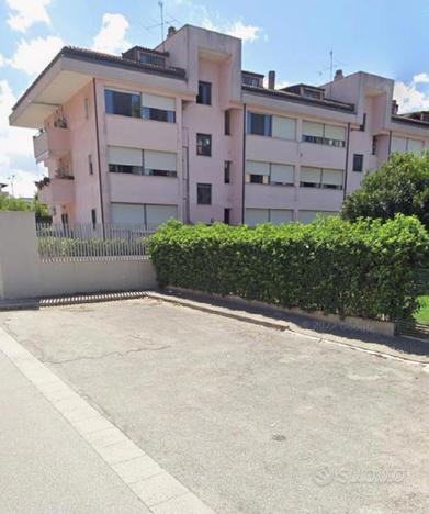 Duplex Aversa [Cod. rif 3180332VRG]