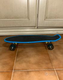 Skateboard Mini Cruiser Azzurro 57cm Ruote con LED