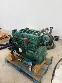 Coppia Volvo Penta AD40, piastre e piedi DP 290