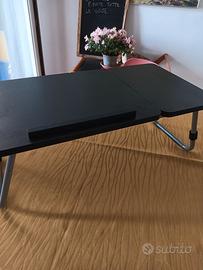 Tavolino da letto  per colazione o da computer