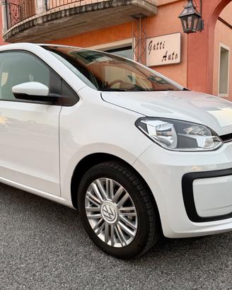 Volkswagen up! 1.0 5p. EVO sport 2000 KM