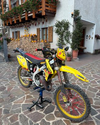 Suzuki Valenti