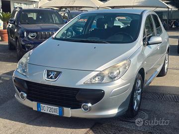 Peugeot 307 1.6 16V HDi 90CV 5p. D-Sign