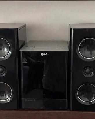 Mini Hi-Fi LG FB163 con telecomando