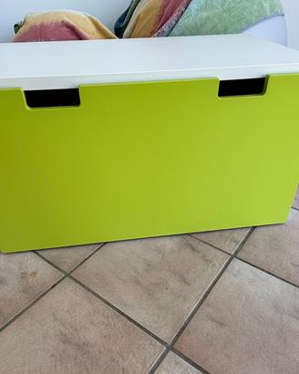 Panca con contenitore ikea per cameretta bambini