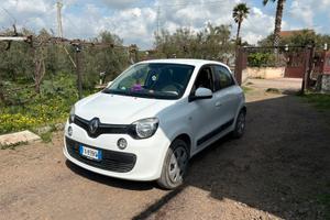 Renault Twingo 1000 live