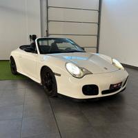 Porsche Carrera 4S 911 (996)