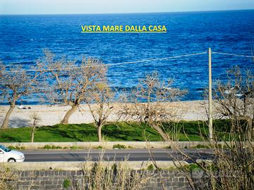 CASA a30metri dal MAREvicinoETNA- TAORMINA-CATANIA