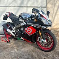 Aprilia RSV4 RF 2016