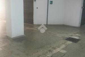 MONOLOCALE A BARLETTA