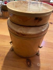 Set plastica e radica