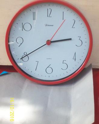 Orologio da parete circolare