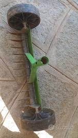 Rastrello aeratore e scarificatore 