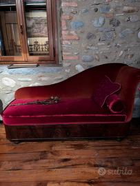 chaise longue