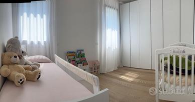 Cameretta legno laminato bianco armadio + letto