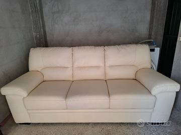 Divano modello "SARA"