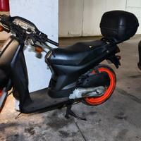 Honda SH 50 Fifty - Con Bauletto e Parabrezza - Do