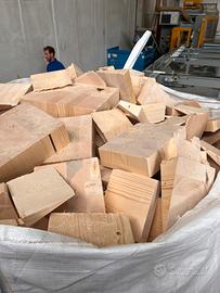 Legna di abete essiccato