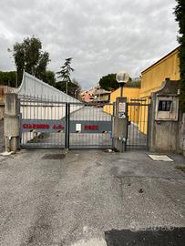 Garage in residence giardino delle rose loano