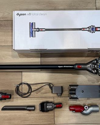 Aspirapolvere Dyson V8 Total Clean