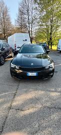 BMW G21 318d Touring Business Advantage Automatic