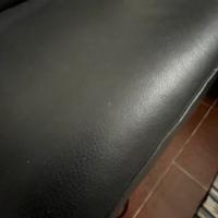 Divano in pura pelle nero con penisola