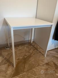 Tavolo IKEA VIHALS bianco 74x74