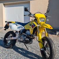 Suzuki DRZ 400 SM