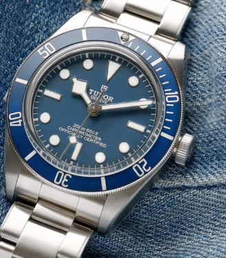 Tudor Black Bay 58 Blu Dial del 2023 Full Set