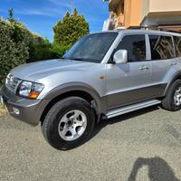 Mitsubishi Pajero 3.2 DID WAGON GLS 7 POSTI