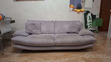 2 divani 3 posti in alcantara