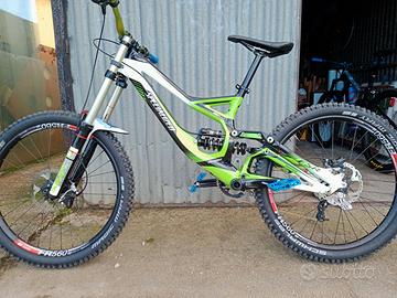 SPECIALIZED DEMO 8 TAGLIA M DEL 2012