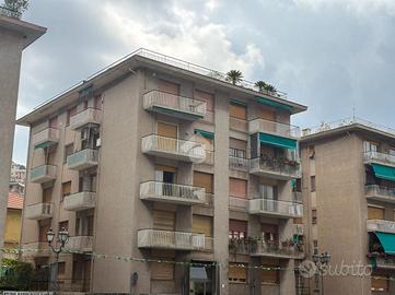 4 LOCALI A RAPALLO