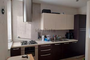 Moncalieri - Bilocale arredato con box