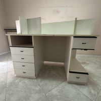 Scrivania per stanzetta