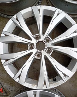 cerchi in lega 19" Tiguan 