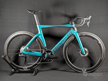 Bici da corsa Bianchi Oltre Pro Ultegra Di2 2026